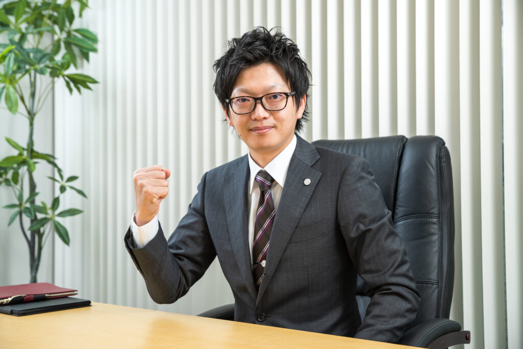 株式会社アルバトロス 代表取締役 谷本慎二