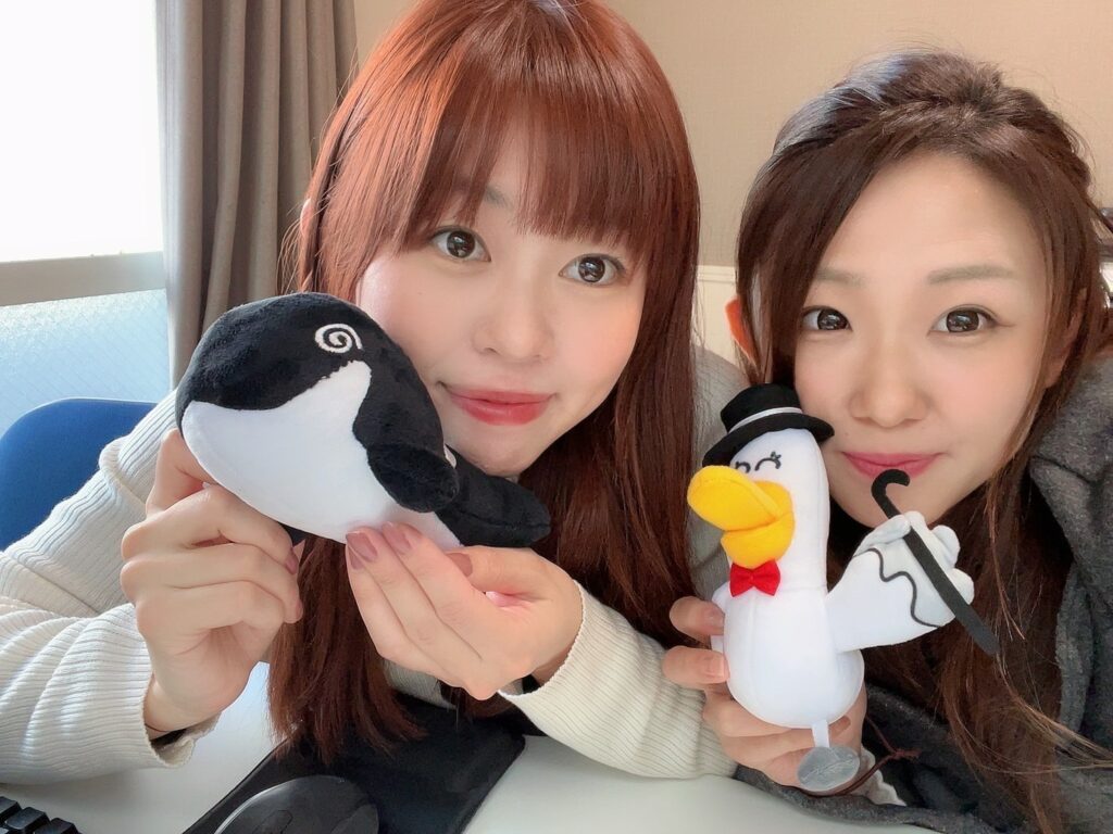 モームリくんとシャチくん